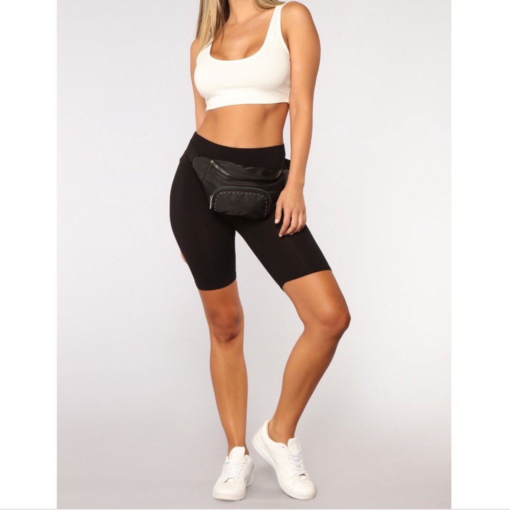 💄Macy’s Black Biker Shorts💄